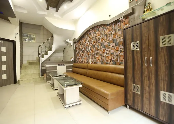 Hotel Malhotra Inn 50 Meter From Golden Temple