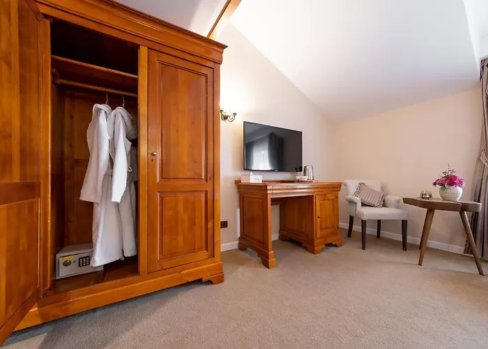 RED CONFORT HOTEL Boutique