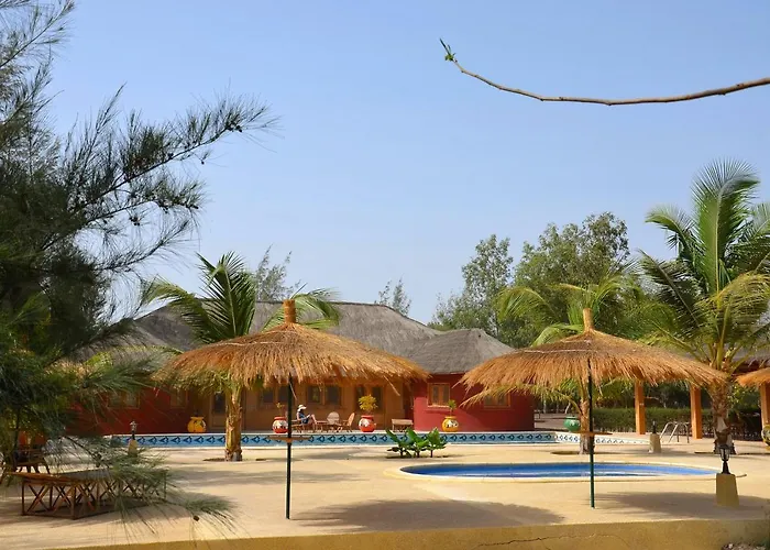 Le Baobab De Nianing