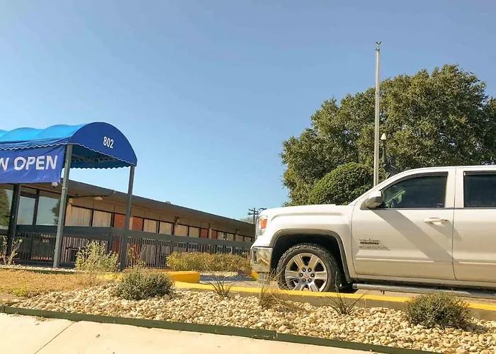 Motel 6-Temple, Tx