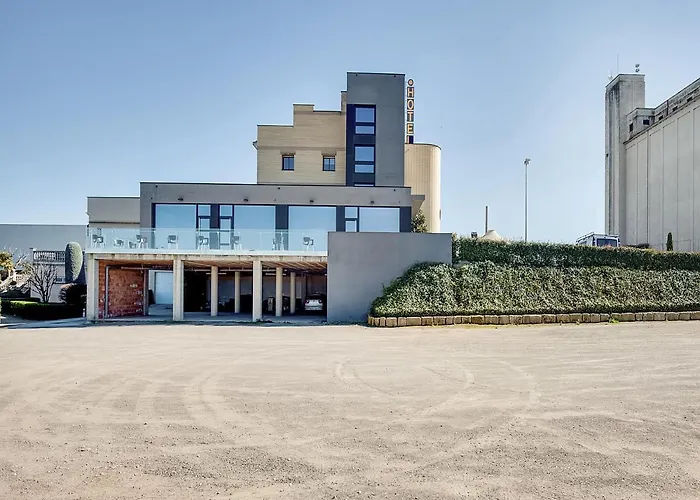 Hotel Restaurante Blanc I Negre 2
