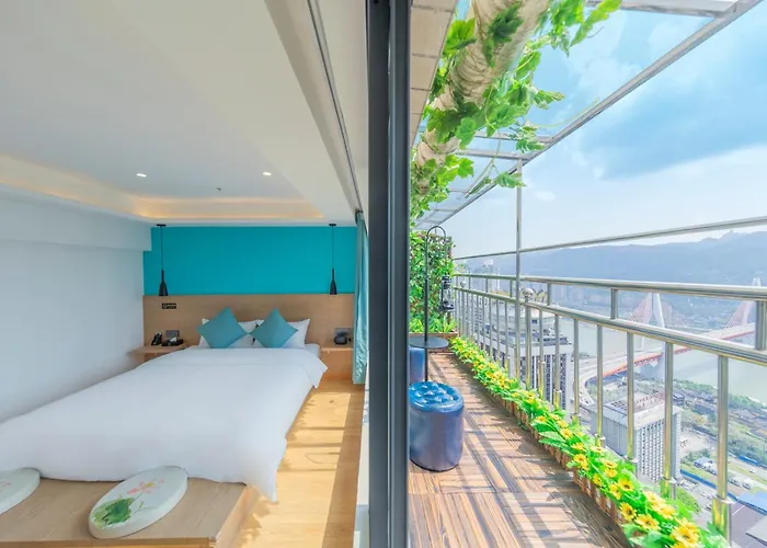 Yunqi River View Terrace Hotel